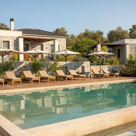 Elies Residences Luxury Apartments Mytilene ภายนอก รูปภาพ