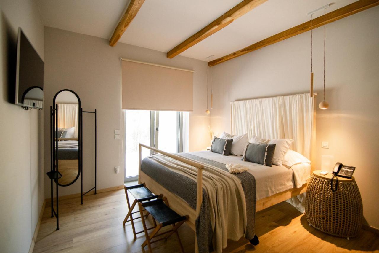 Elies Residences Luxury Apartments Mytilene ภายนอก รูปภาพ