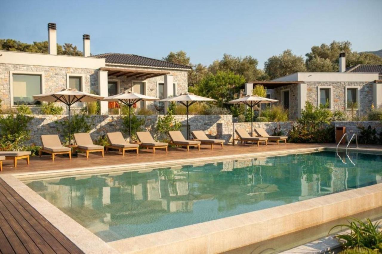 Elies Residences Luxury Apartments Mytilene ภายนอก รูปภาพ