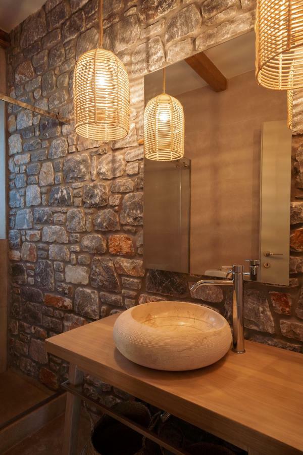 Elies Residences Luxury Apartments Mytilene ภายนอก รูปภาพ