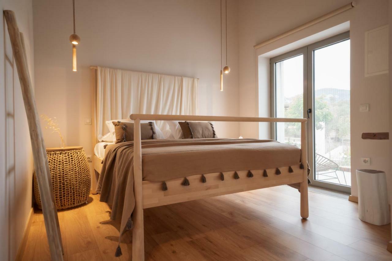 Elies Residences Luxury Apartments Mytilene ภายนอก รูปภาพ